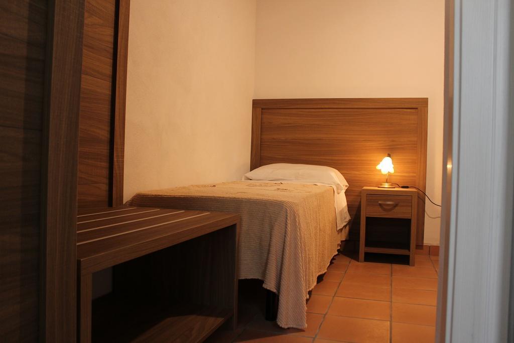 Agriturismo L'Ulivo パドゥーラ エクステリア 写真