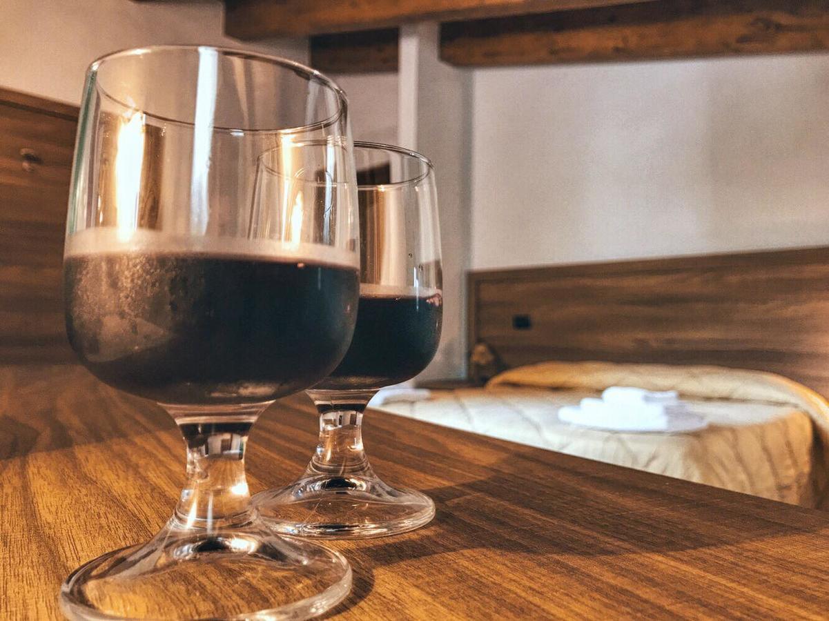Agriturismo L'Ulivo パドゥーラ エクステリア 写真
