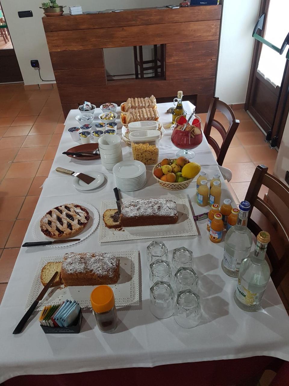 Agriturismo L'Ulivo パドゥーラ エクステリア 写真